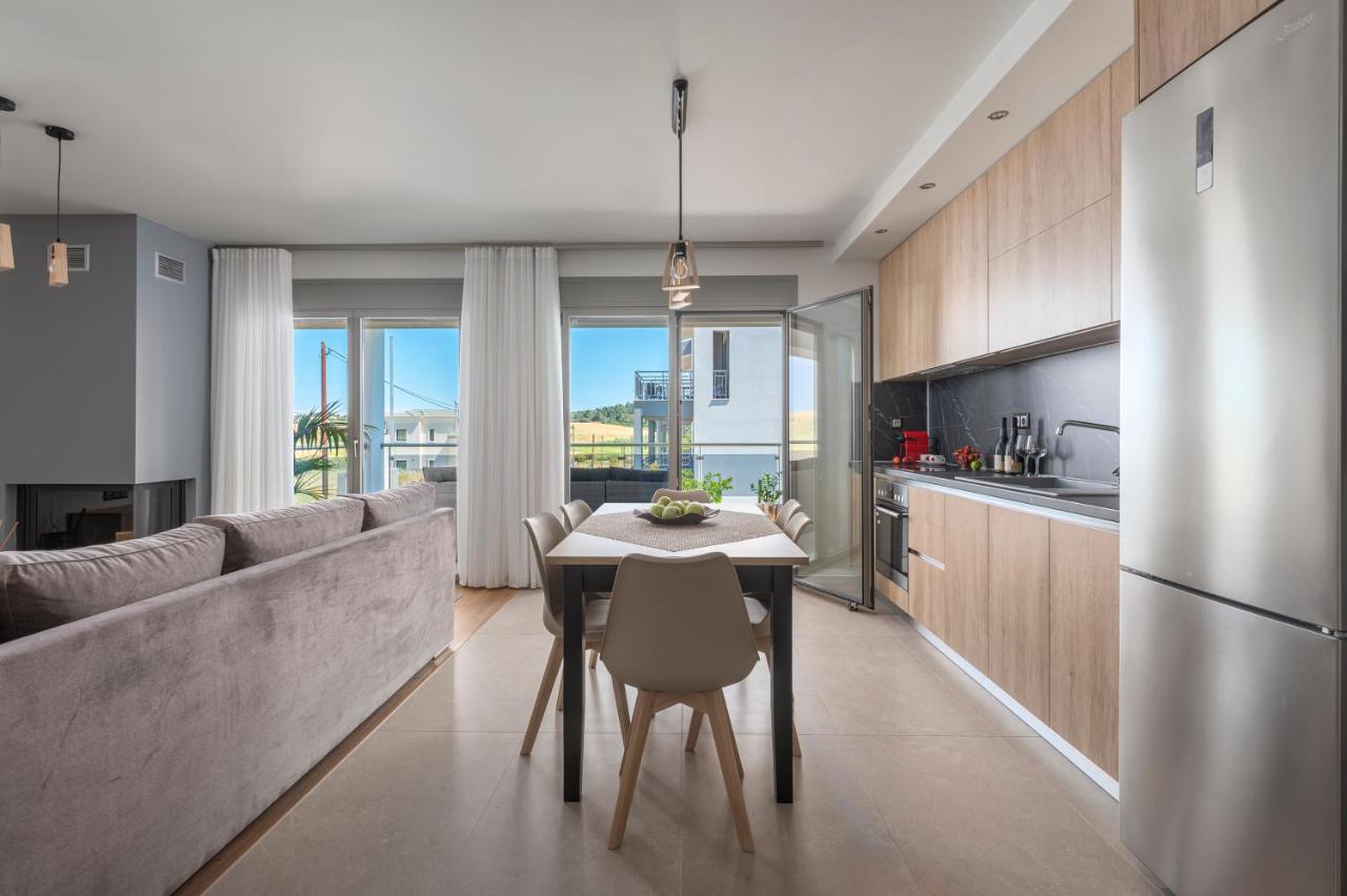 Sea Wind Luxury Apartments With Pool Kassandra Halkidikι เนอาโฟเกีย ภายนอก รูปภาพ