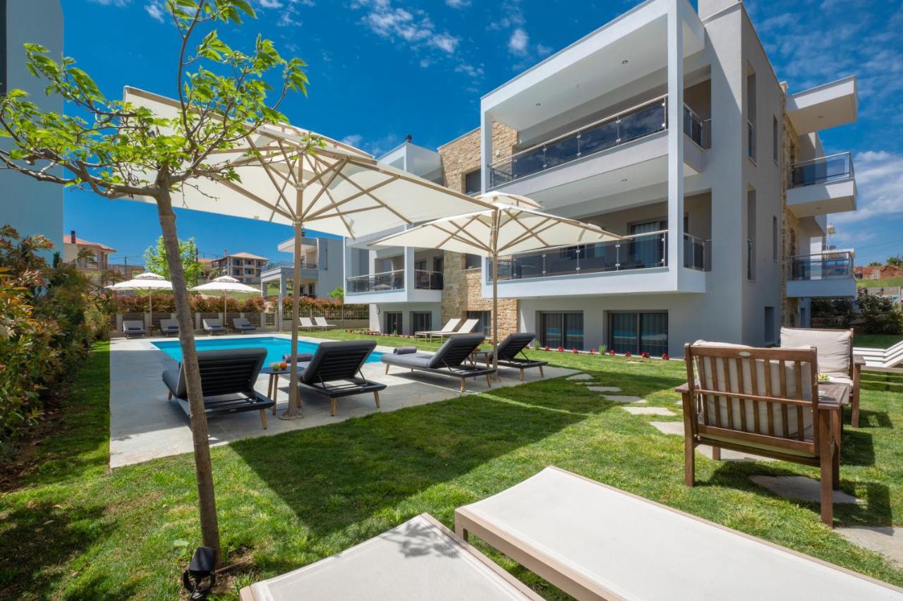 Sea Wind Luxury Apartments With Pool Kassandra Halkidikι เนอาโฟเกีย ภายนอก รูปภาพ