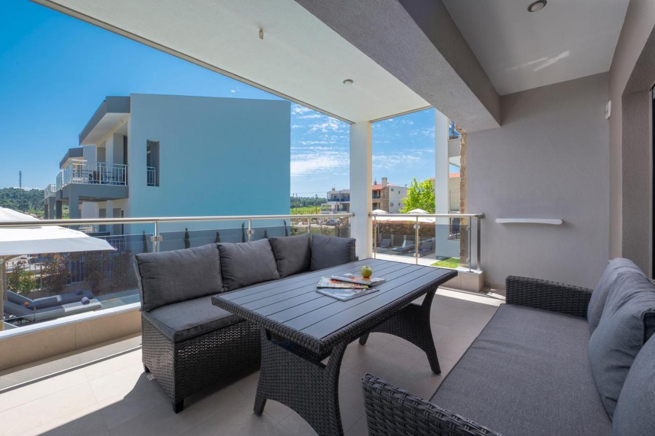 Sea Wind Luxury Apartments With Pool Kassandra Halkidikι เนอาโฟเกีย ภายนอก รูปภาพ